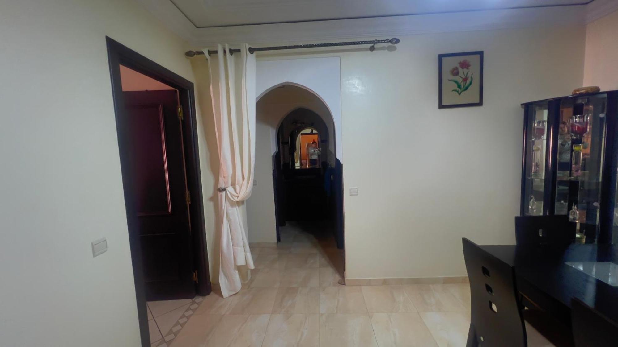 Magnifique Appartement Spacieux Confort Propre Familial 2 Chambres Salon Et Salle A Manger A 20Mn A Pied De Place Jemaa El Fina 4 Piscines Dans Espace De Golf A 12 Mn En Voitures L Entree Est Gratuit Pour La Clientele Ouvert Entre 10H Et 20H Marrakesh Ngoại thất bức ảnh